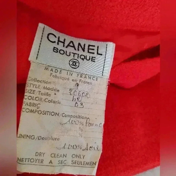 CHANEL vintage wool red pencil skirt - Picture 1 of 9